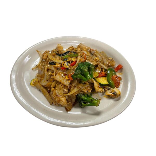34. Basil drunken noodles 34. BASIL (DRUNKEN) NOODLES